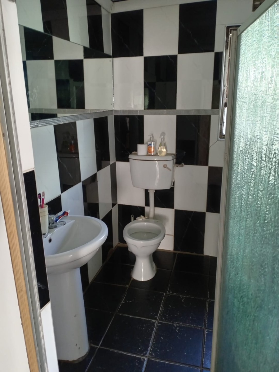 3 Bedroom Property for Sale in Scenery Park Eastern Cape